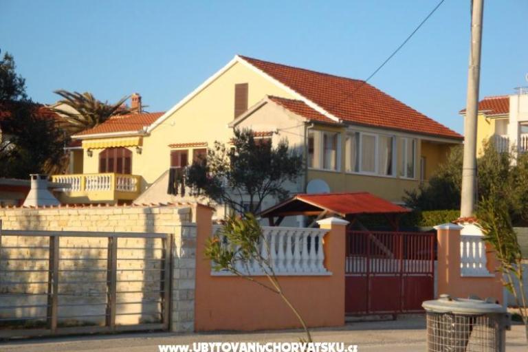 Apartmani Puntamika coast – foto 12