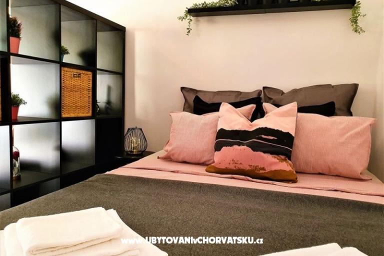 Apartmani Tena,  prvi red do mora – foto 18