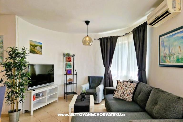 Apartmani Tena,  prvi red do mora – foto 31