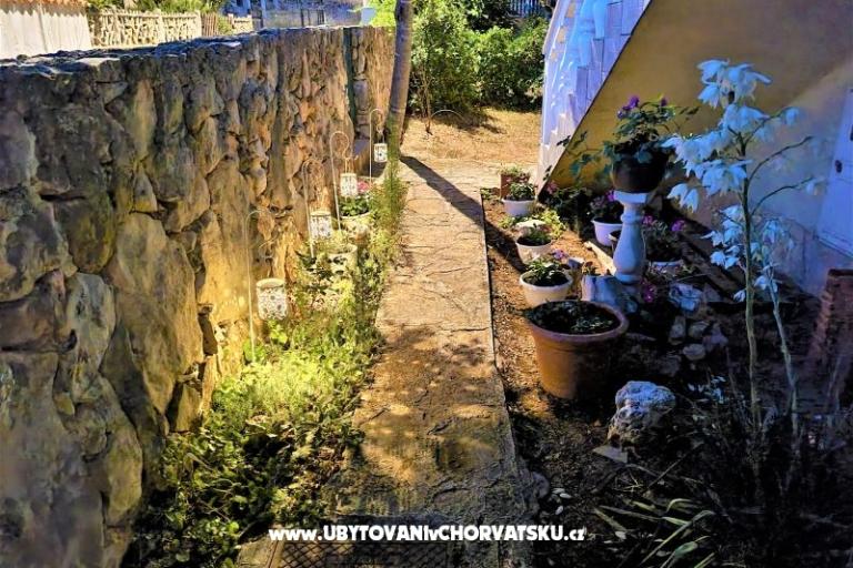 Apartmani Tena,  prvi red do mora – foto 38