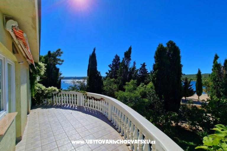 Apartmani Tena,  prvi red do mora – foto 40