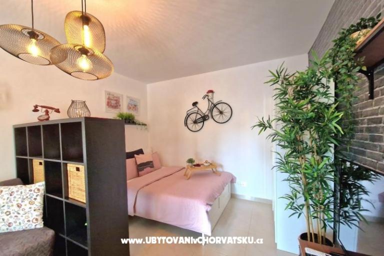 Apartmani Tena,  prvi red do mora – foto 41