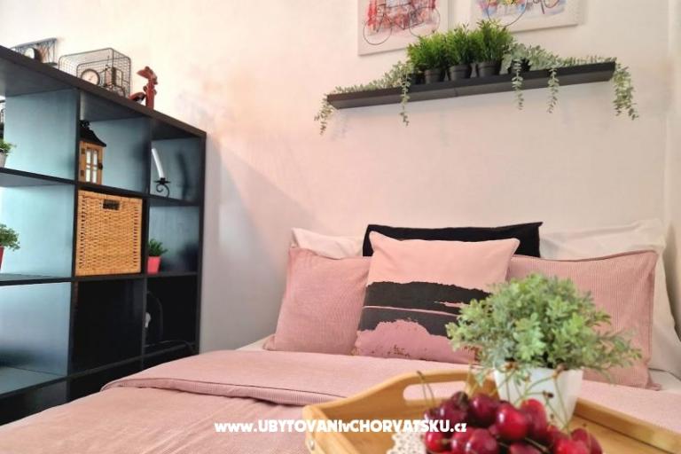 Apartmani Tena,  prvi red do mora – foto 51