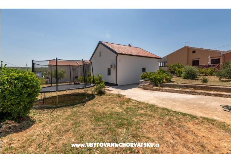 Apartman Luxe Holiday Home – foto 11