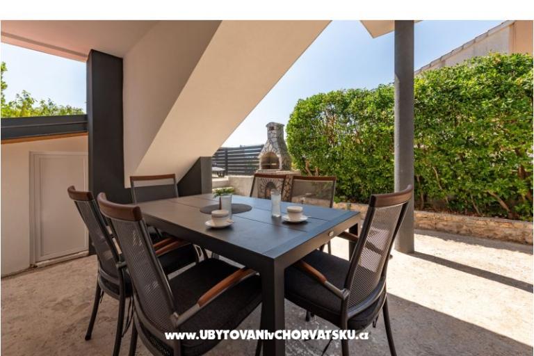 Apartman Luxe Holiday Home – foto 14