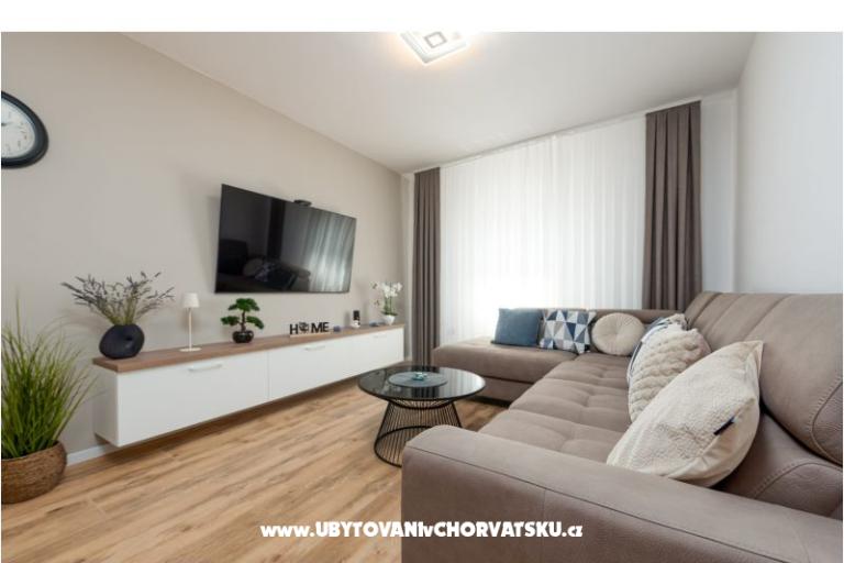 Apartman Luxe Holiday Home – foto 7