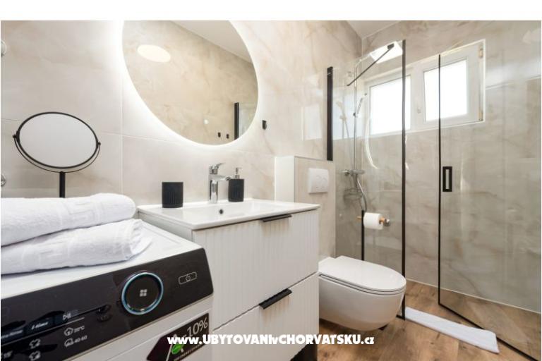 Apartman Luxe Holiday Home – foto 9