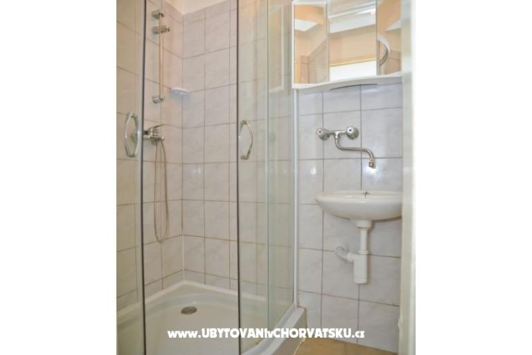 Apartmani and rooms Antonio – foto 17