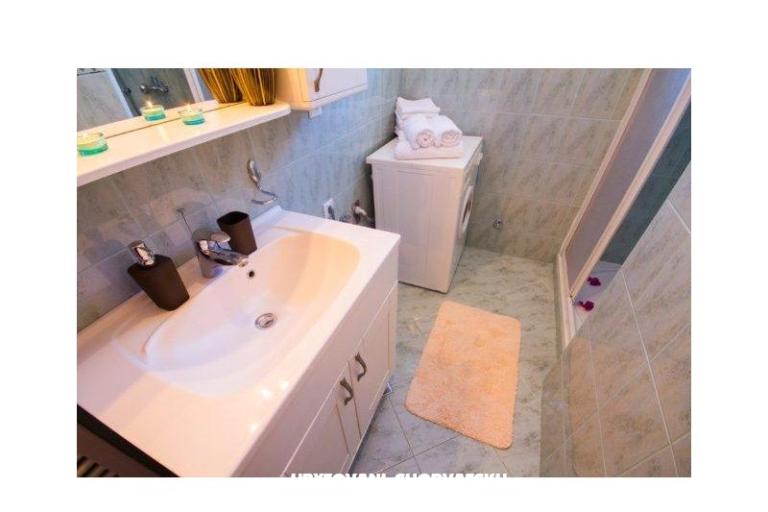 Apartmani Afrodita – foto 16