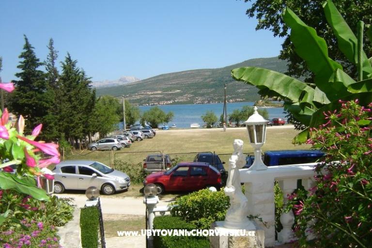 Apartmani Hudi – foto 3
