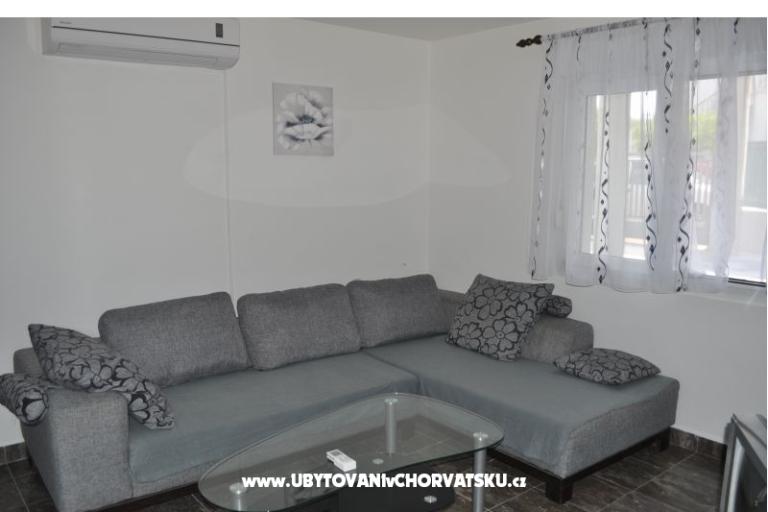Kuća s bazenom Gaspar – foto 6