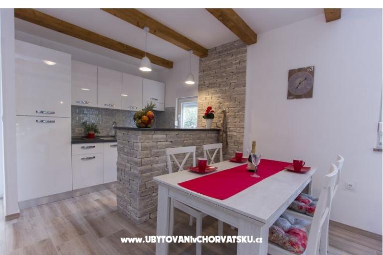 Apartmani Nella – foto 2