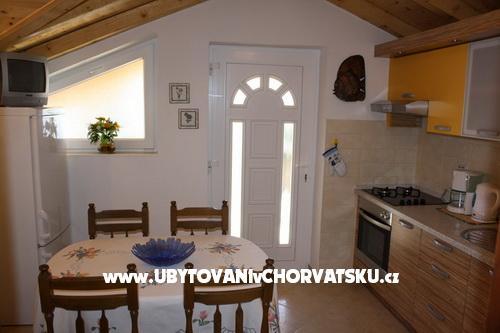 Apartmani Biskup – foto 15