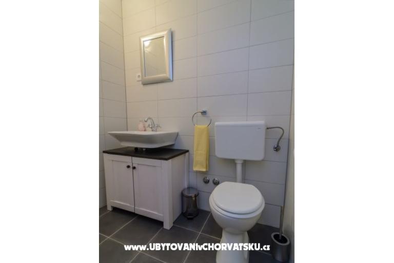 Kuća Jukić – foto 11