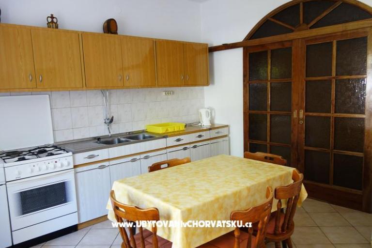 Apartman i kamp "Žuljana" – foto 8